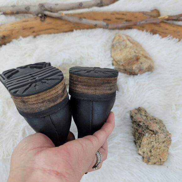 Ugg chunky bottom chelsea boot pull on - Picture 14 of 16